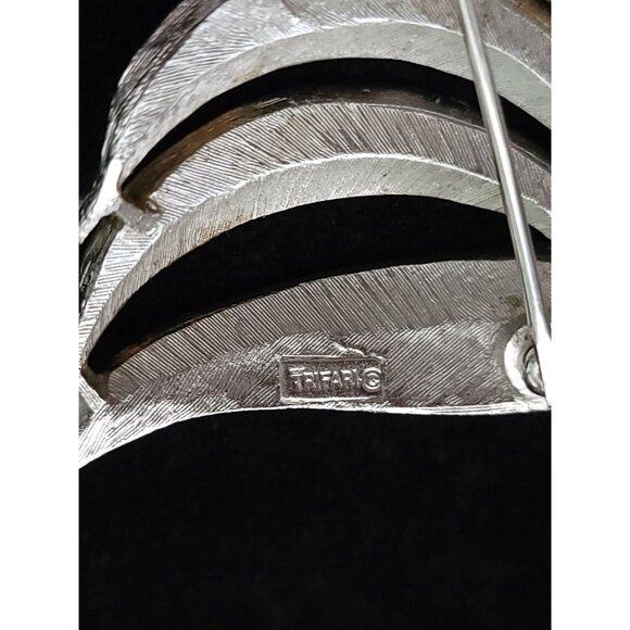 Vintage Mid Century Crown Trifari Silver Tone Feather Brooch - Picture 3 of 4